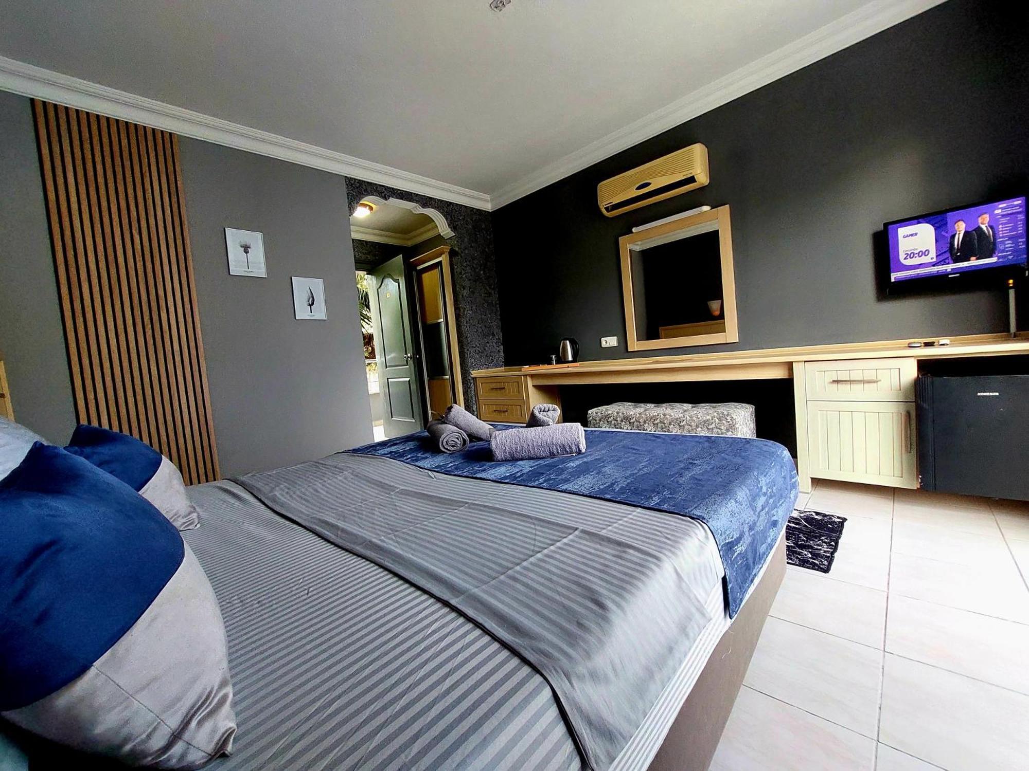 Hotel Summer Rose 3*